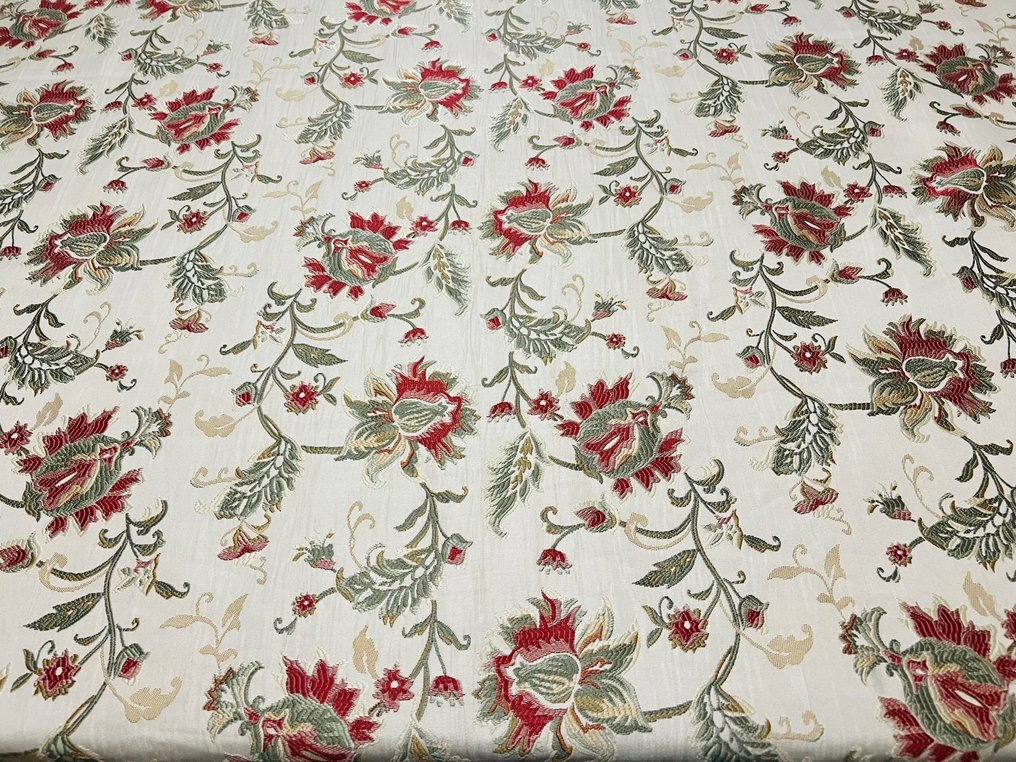 Fioriture Veneziane – klassisk tapetsering med tidløst sjarm - Polstringsstoff  - 2.5 m - 2.8 m #1.0