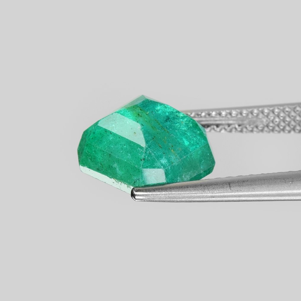 1 pcs  Verde Smarald  - 4.44 ct - Asociația internațională de pietre prețioase colorate (ICA GemLab) #2.1