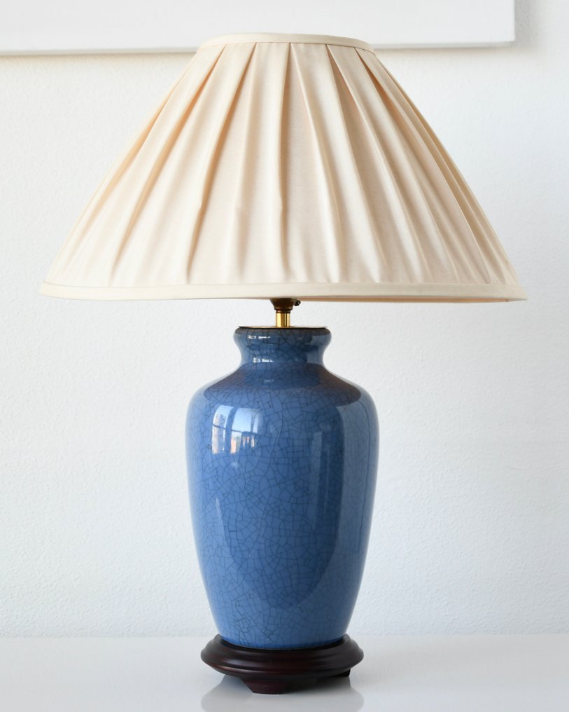 Table lamp - Beautiful high-end boho chic Asian blue crackle glazed ceramic table lamp. - Brass, Ceramic, Glaze, Textile, Wood - H 54 cm #1.1