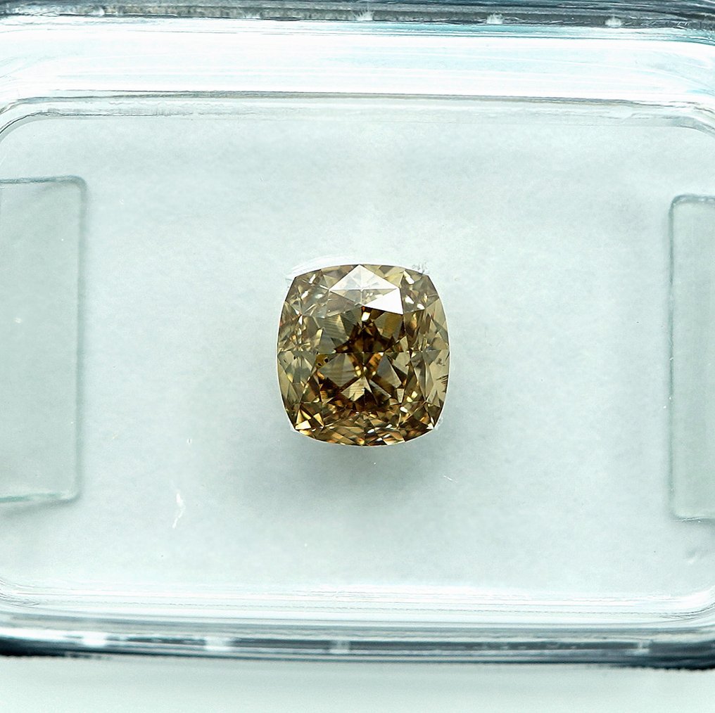 1 pcs Timantti  (Luonnonvärinen)  - 1.00 ct - Cushion (pyöristetty neliö) - Fancy light Rusehtava Keltainen - SI1 - Kansainvälinen gemologinen instituutti (IGI) #3.2
