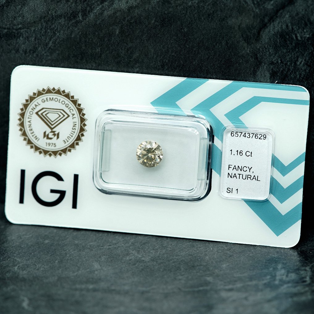没有保留价 - 1 pcs 钻石 (天然色彩的) - 1.16 ct - 圆形 - Fancy light 稍帶棕色的 黄色 - SI1 微内含一级 - 国际宝石研究院(IGI) #1.0