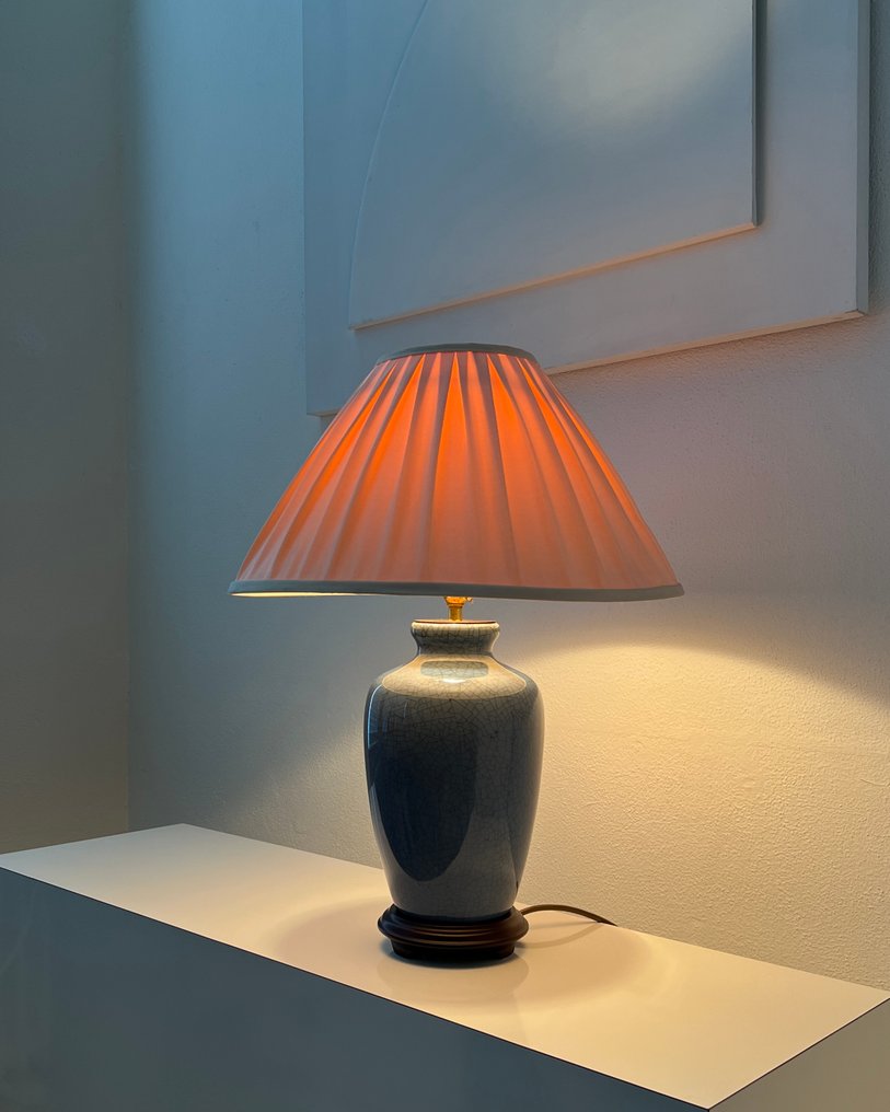 Table lamp - Beautiful high-end boho chic Asian blue crackle glazed ceramic table lamp. - Brass, Ceramic, Glaze, Textile, Wood - H 54 cm #2.1