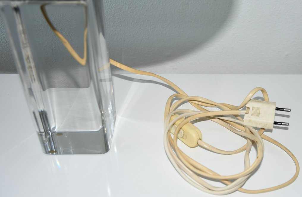 Kosta Sweden - Gustav Leek - Table lamp - H 46.5 cm - 4.1 kg - Brass, Crystal, Glass, Textile - Massive crystal glass #4.3