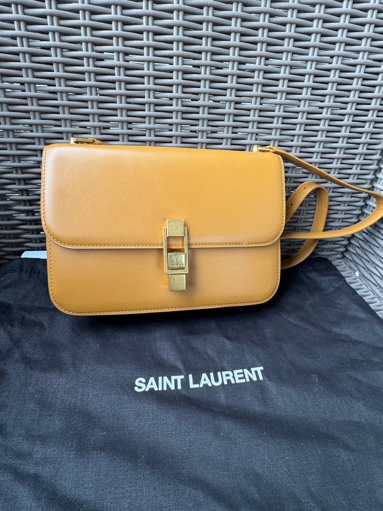 Saint Laurent - le carré - Axelremsväska #1.0