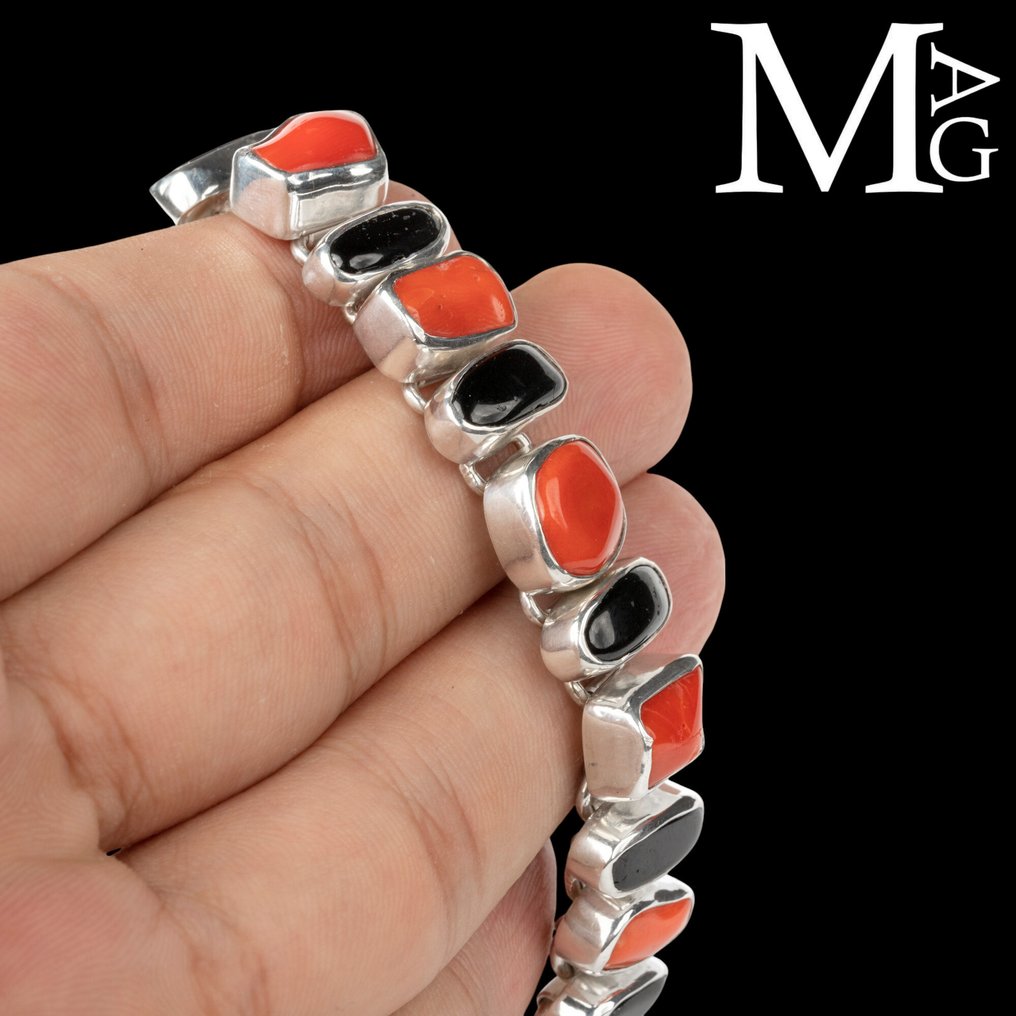 The Power of Nature Silver bracelet with Mediterranean Red Coral and Black Tourmaline - Height: 210 mm - Width: 15 mm- 45 g #1.0