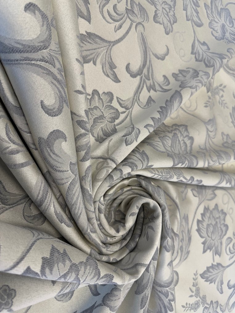 The Whispered Elegance – A Silver Garden in Fabric - Upholstery fabric  - 3 m - 2.8 m #2.1