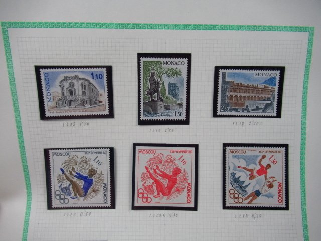 摩納哥 1980/1984 - 非齿，精彩的完整邮票收藏。 - Yvert n°1215 à 1455 #1.0