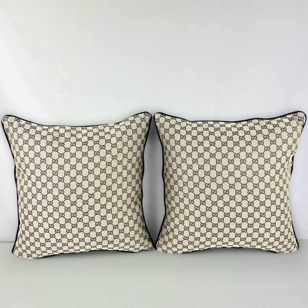 Gucci - New set of two - Cushion #2.1