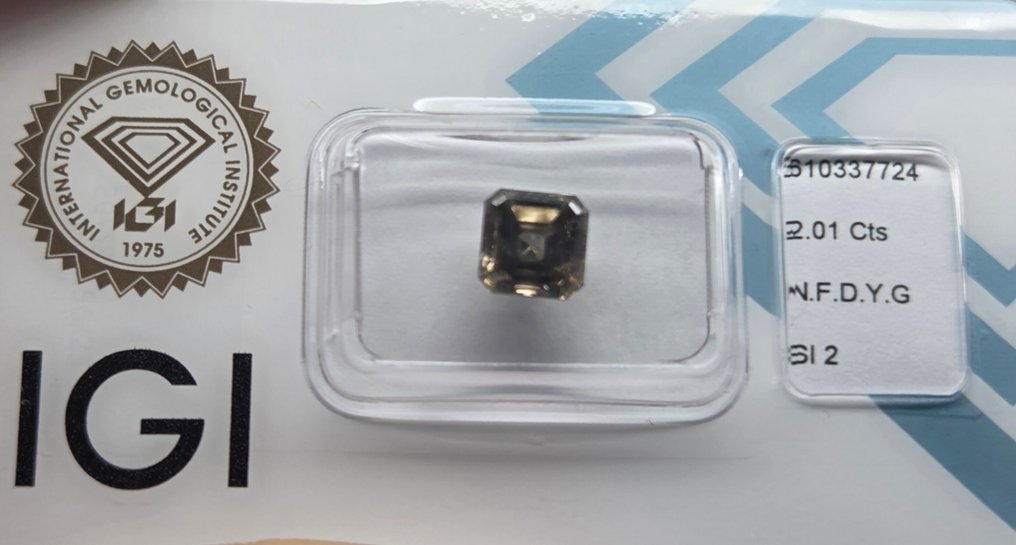 1 pcs 钻石 (天然色彩的) - 2.01 ct - 方形 - Fancy dark 稍帶黄色的 灰色 - SI2 微内含二级 - 国际宝石研究院(IGI) - Sauare Emerald #4.3