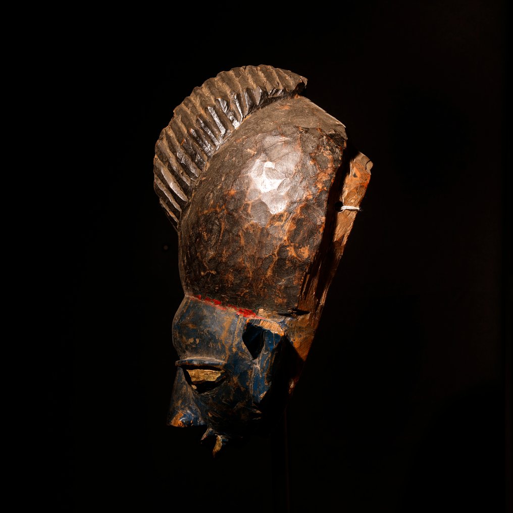 Yoruba maszk a többi polikromiával. - Nigéria #2.1