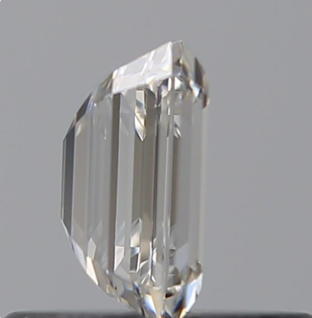 1 pcs Diamante  (Naturale)  - 0.51 ct - Smeraldo - E - IF - Gemological Institute of America (GIA) - Esatto Esatto #4.3