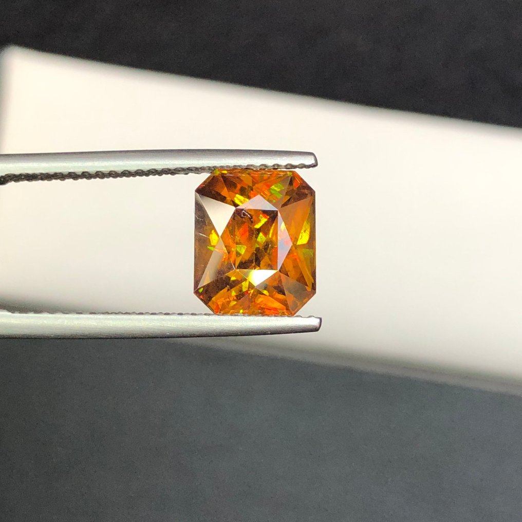 1 pcs  橙色, 棕色 榍石  - 4.23 ct - 国际有色宝石协会（ICA GemLab） - 天然的 Sphene #1.0