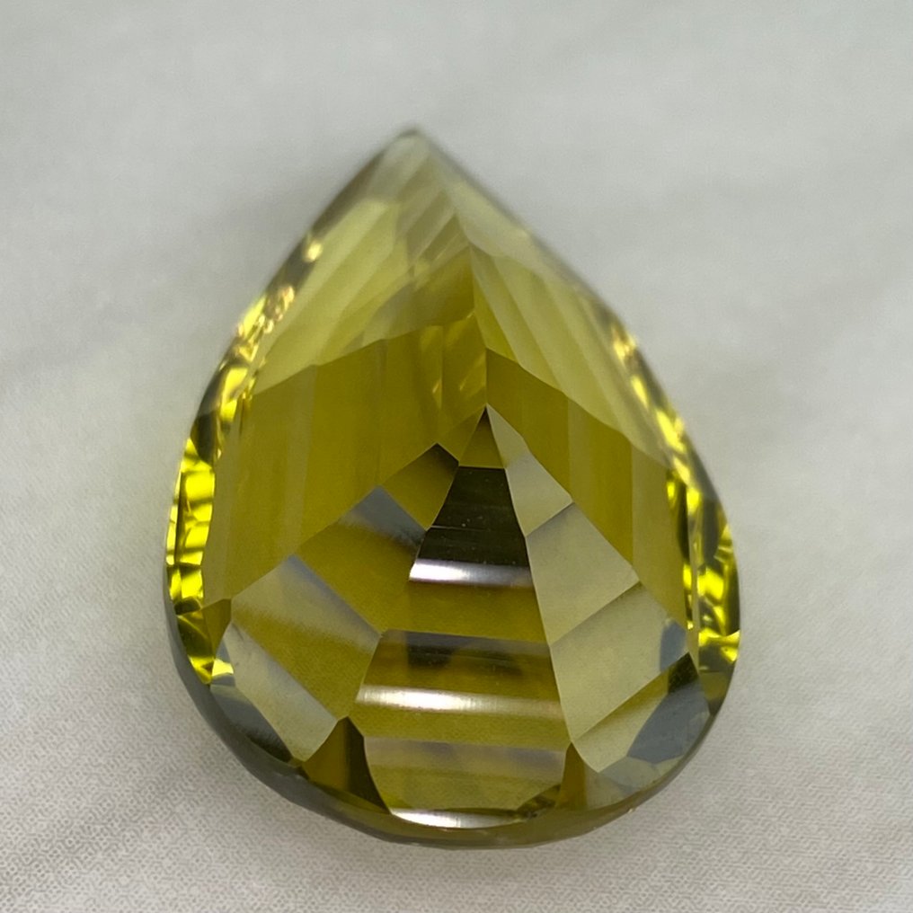 Κίτρινο Κιτρίνης  - 28.40 ct - Διεθνής Ένωση Έγχρωμων Πολύτιμων Λίθων (ICA GemLab) - Vivid Gold Αποκλειστική Κοπή #4.3
