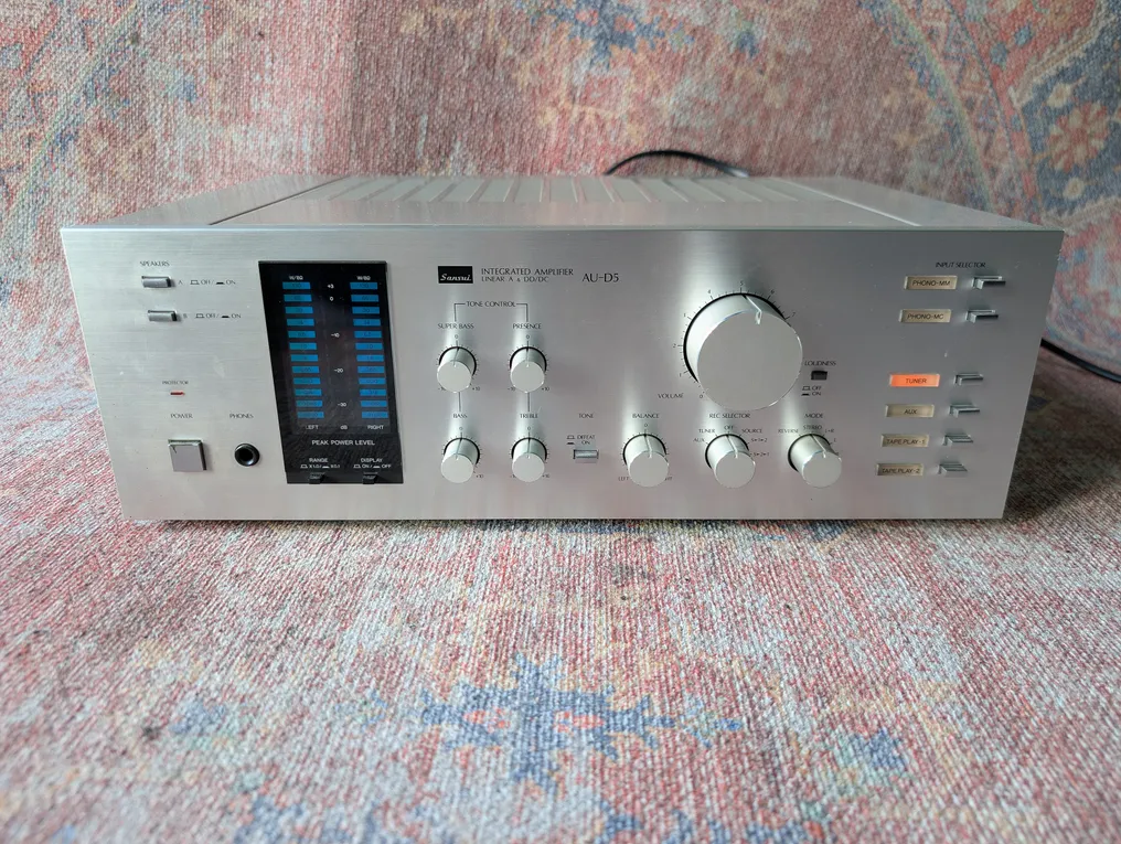 Sansui - AU-D5 Solid state integrated amplifier #1.0