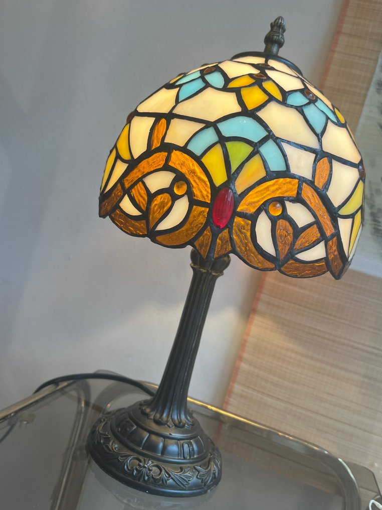 台灯 (2) - 彩色玻璃 #3.2