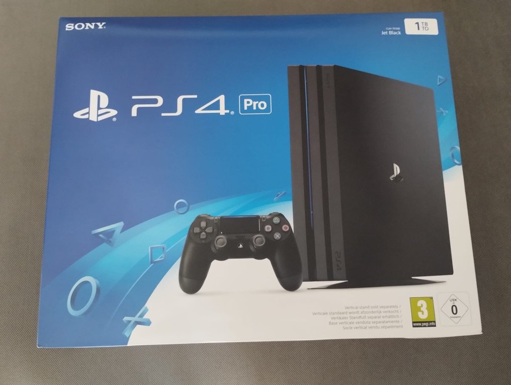 Sony - Playstation 4 (PS4) - Pro - new - Video game console - In original sealed box #1.0
