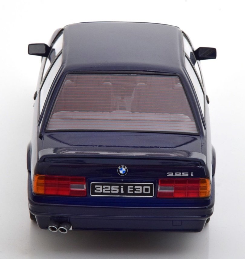 KK-Scale 1:18 - Modelbil - BMW E30 325i M-Package2 - 1988 - Donkerblauw #1.0