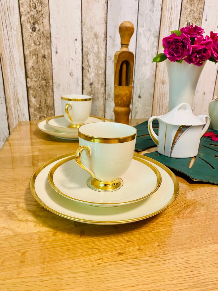 Fürstenberg - Herzog Karl I. von Braunschweig-Wolfenbüttel Elegantes Porzellan-Kaffeeservice | Fürstenberg – - Σετ καφέ για 4 (17) - 1650 - Πορσελάνη #1.0