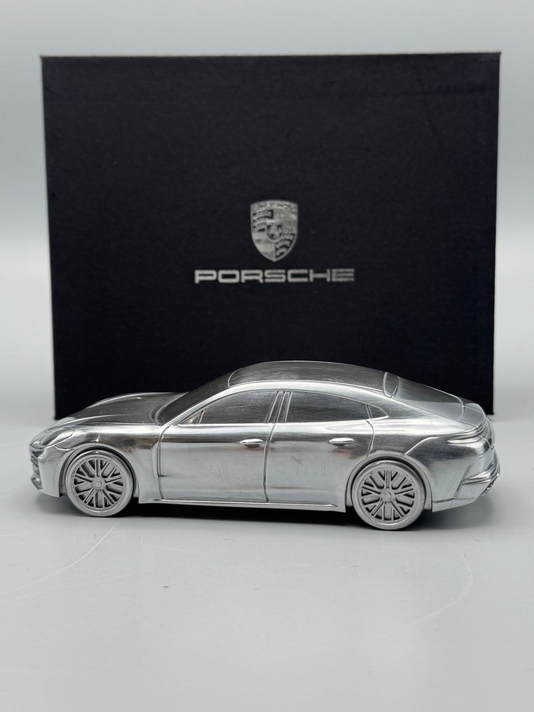 Porsche 2025 Panamera βαρίδι - Porsche #4.3