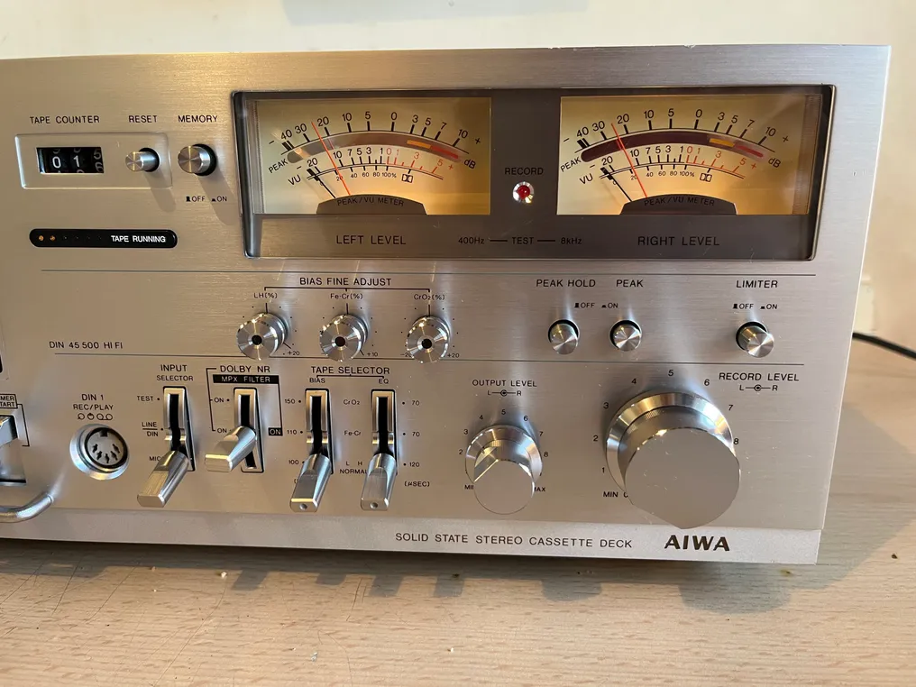 Aiwa - AD- 6800 Dolby System Cassette recorder-player #3.2