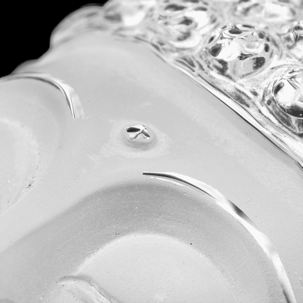 Extra Clear Quartz Buddha Head - Traditional Tibetan Iconography - Extraordinary Carving Work - Height: 70 mm - Width: 35 mm- 70 g #4.3