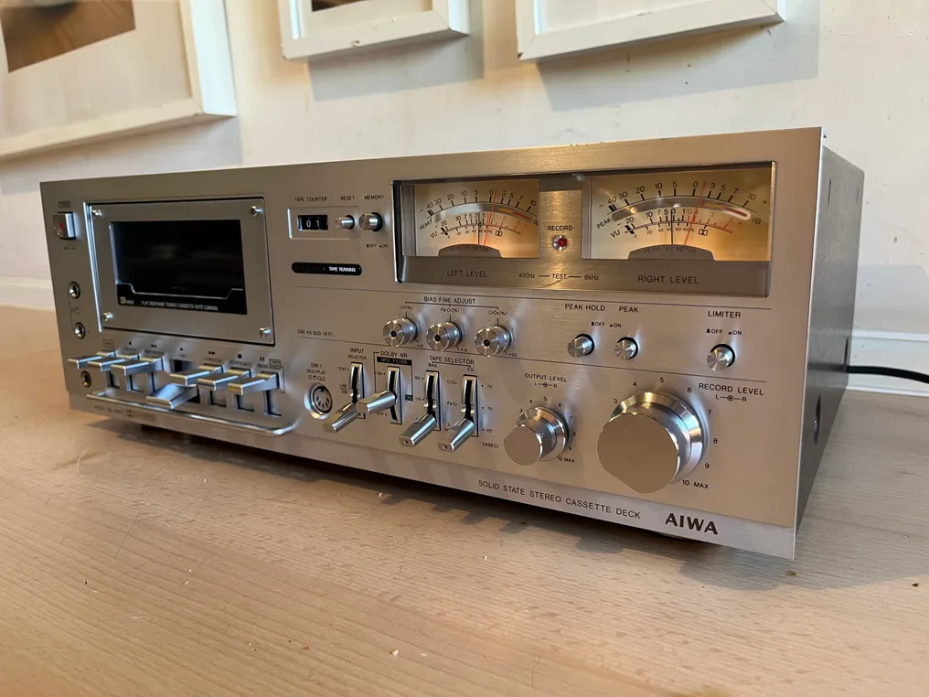 Aiwa - AD- 6800 Dolby System Cassette recorder-player #1.0