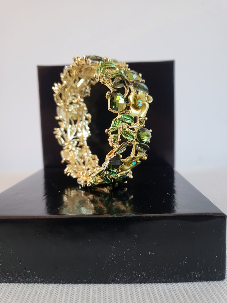 Joan Rivers - Βραχιόλι υπογεγραμμένο Joan Rivers - Πράσινα κρύσταλλα και γυαλί - Συλλογή Classics - Με κουτί και - Βραχιόλι #4.3