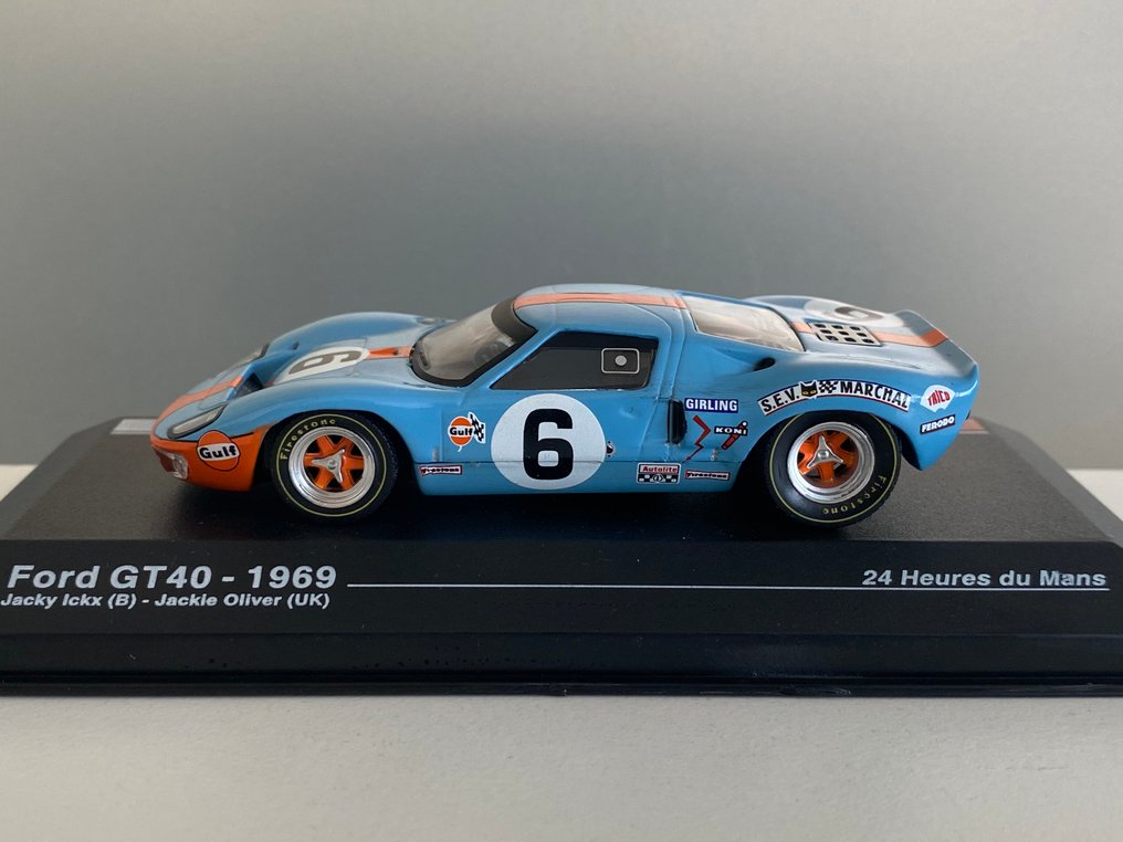 IXO 1:43 - Modellino di auto - Ford GT40 #6 Team JW Automotive Engineering Winner 24H00 Le Mans 1969 - Ickx/Oliver - Modello superbo in edizione limitata e esaurita #2.1