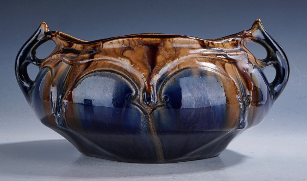 Faienceries de Thulin - Tarjotin - Art Nouveau -aiheinen servo-säilytysvaasi, jossa on kaksoiskahva ja kiiltävä lasitus ruskeassa ja - Keraaminen #2.1