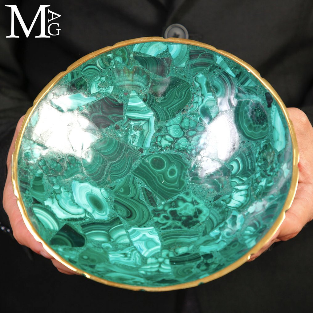 AAA Quality Congo Malachite - Fine Bowl with Elegant Brass Details - Altezza: 185 mm - Larghezza: 185 mm- 419 g #1.0