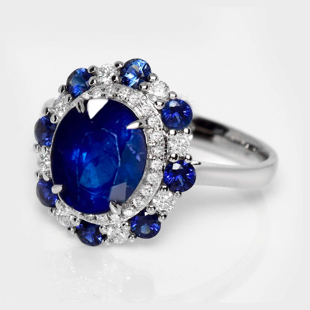 戒指 - 18K包金 白金, Lotos 2,99 克拉皇室蓝 -  3.56ct. tw. 蓝宝石 - 钻石 #2.1