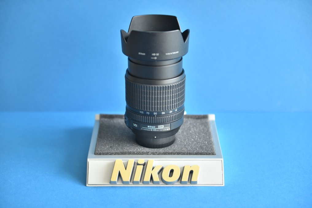Nikon AF-S DX Nikkor 18-105mm f/3.5-5.6G ED VR + Accessoires * 变焦镜头 #1.0
