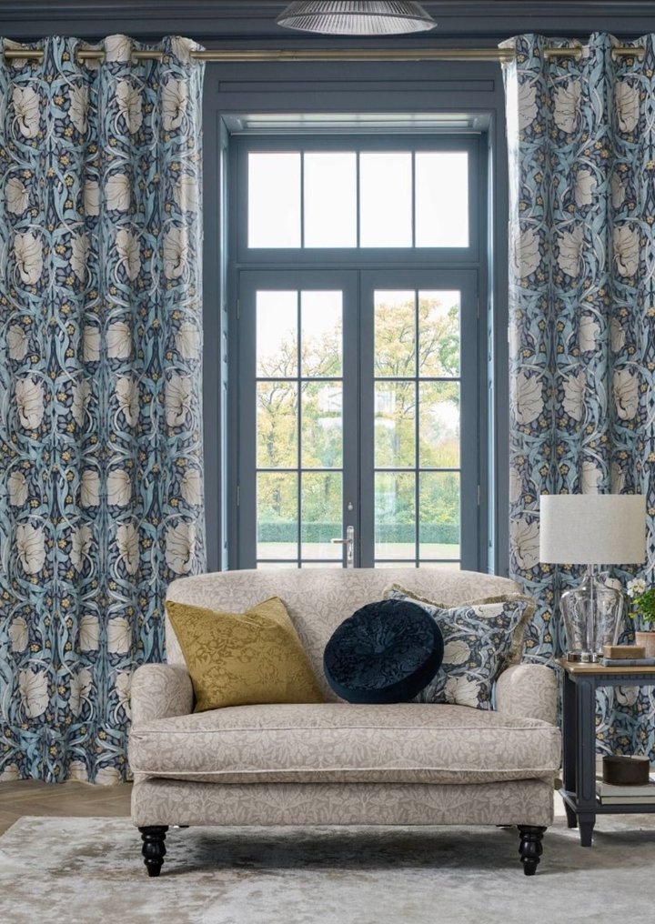 Pillow set with 'Pimpernel' fabric, by Morris & Co, filling included. - Cushion (6) #1.0