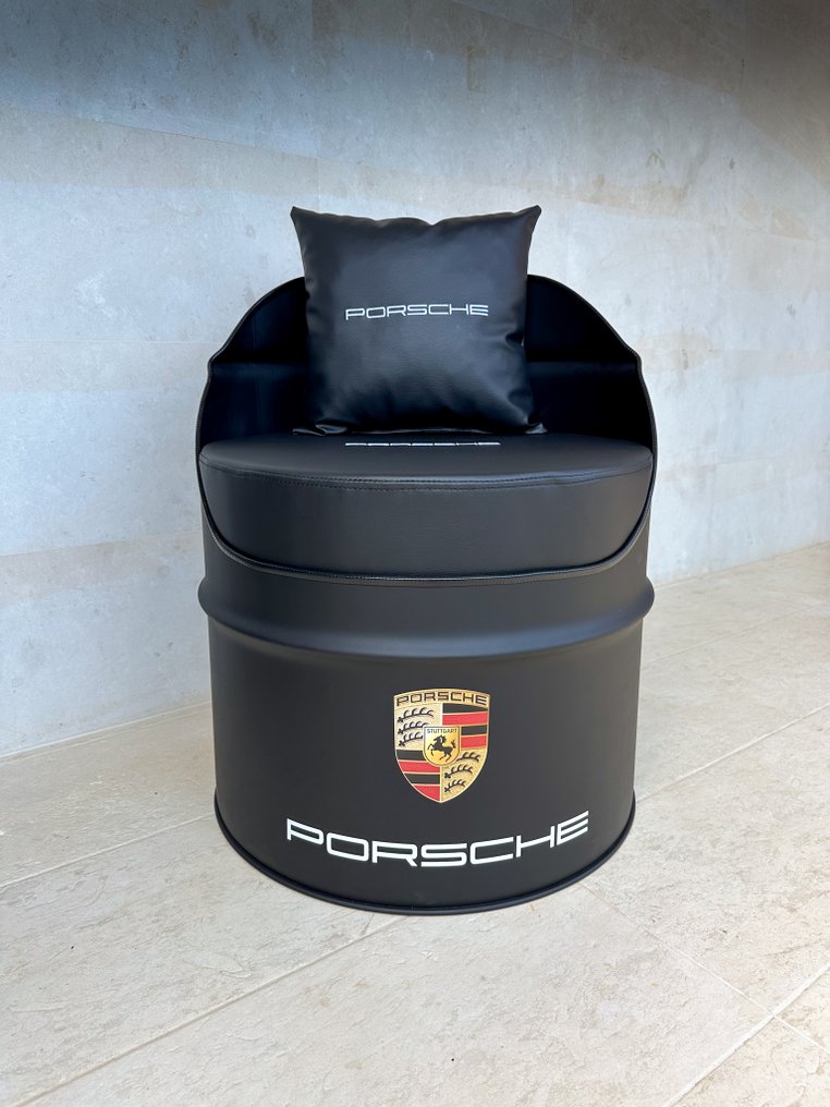 保时捷主题酒桶侧椅 - PK Werks #2.1