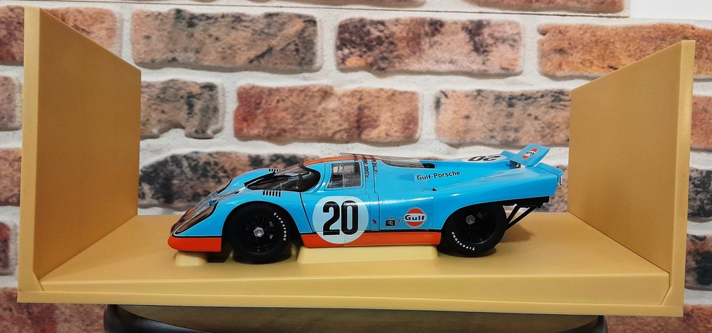 Autoart 1:18 - Model race car - 1969 Gulf Porsche 917K - Le Mans - Steve McQueen #2.1