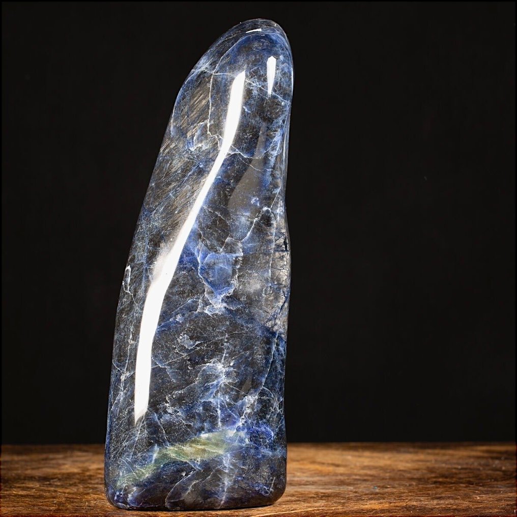 Exclusive sodalite specimen - natural free form - Height: 320 mm - Width: 140 mm- 6500 g #1.0
