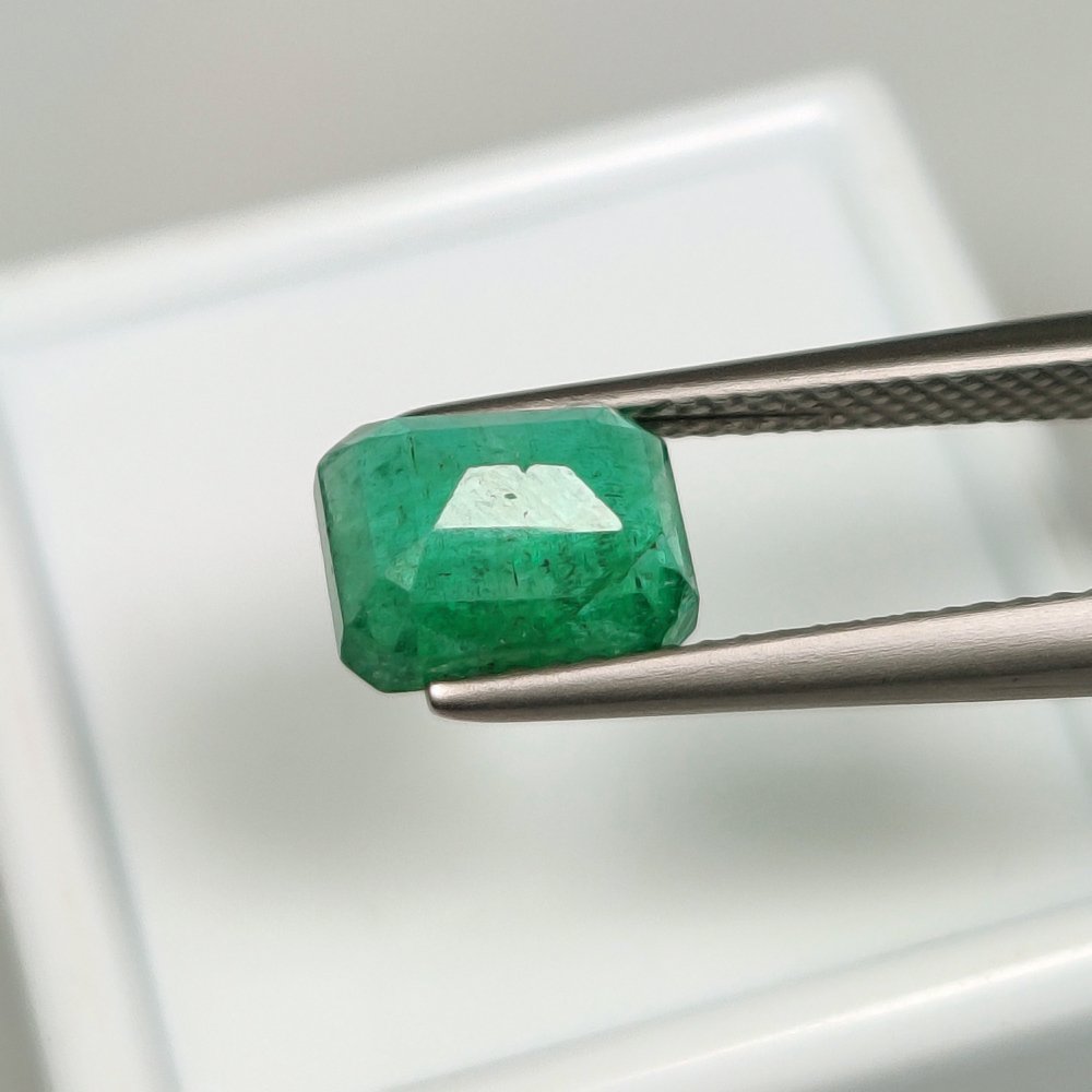 Grønn Smaragd - 2.45 ct - Det internasjonale gemologiske institutt (IGI) - Topp glans #4.3