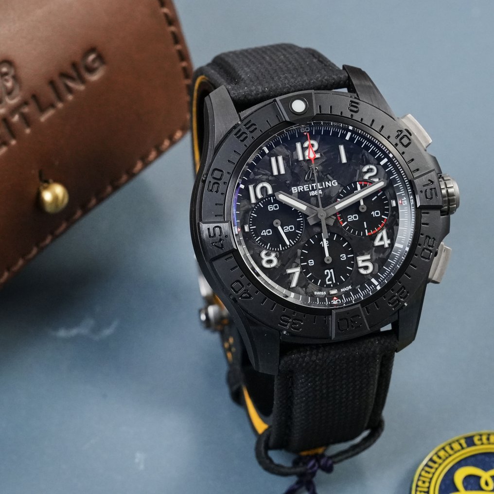 Breitling - Avenger B01 Chronograph 44 Night Mission - SB0147101B1X1 - Herren - 2020 und ff.  #2.1