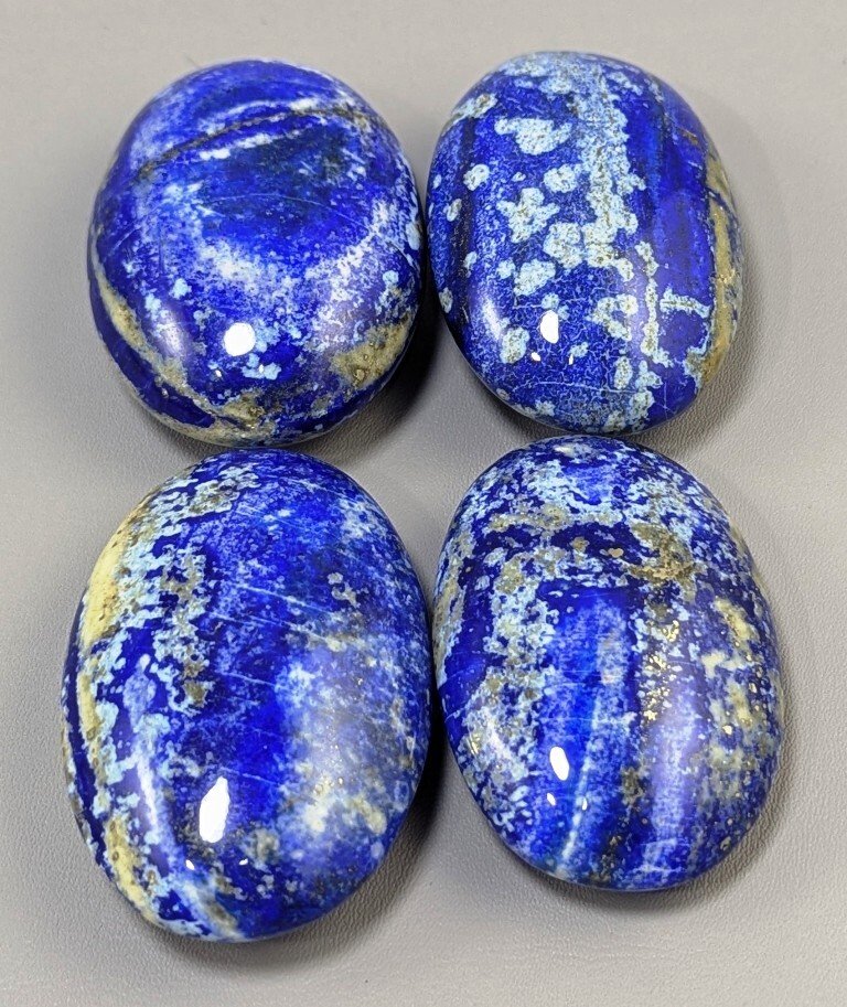 Natural Fluorescent Lapis Lazuli Cut Shapes - Height: 58 mm - Width: 41 mm- 1080 g - (25) #4.3