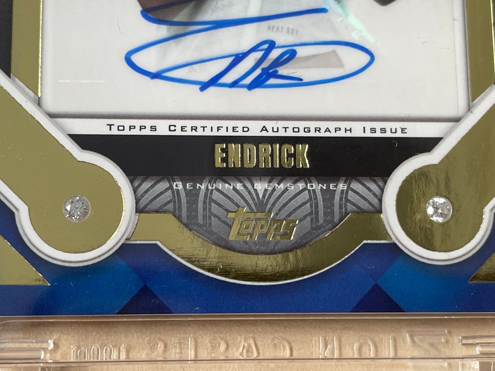 2024/25 Topps Palatial Endrick RC Debut Diamonds 04/10 Autographed card, Limited edition - 1 Card - Near Mint (NM) #2.1