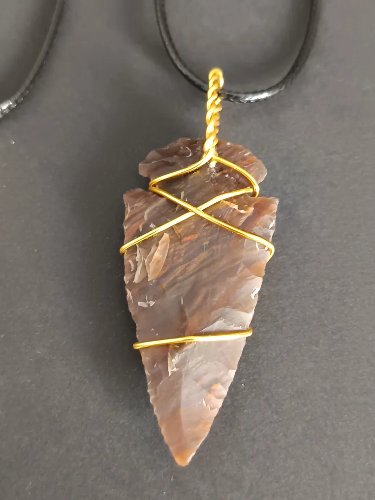 Neolithic Flint Arrowhead  (No Reserve Price) #1.0