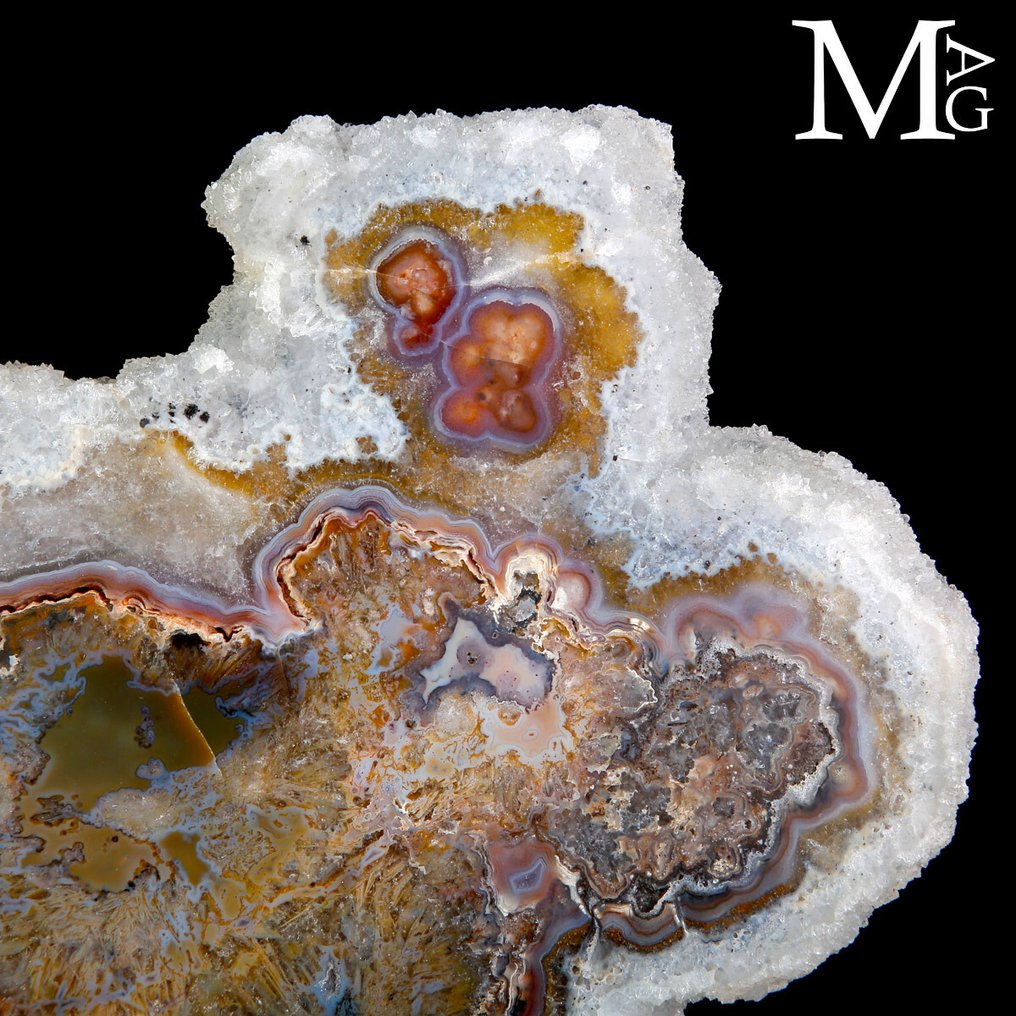 特殊白玛瑙形成 装饰性玛瑙和石英板在底座上 - 高度: 450 mm - 闊度: 330 mm- 2875 g #1.0