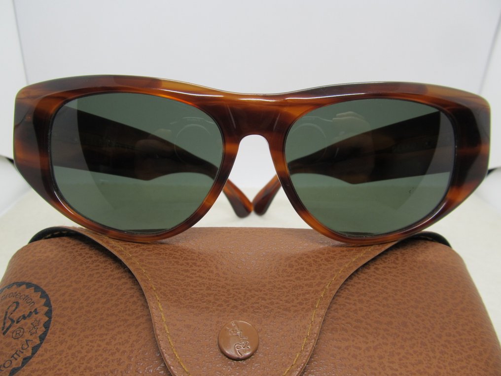 Bausch & Lomb U.S.A - Ray Ban Wayfarer Dekko Tortoise - Sunglasses #1.0