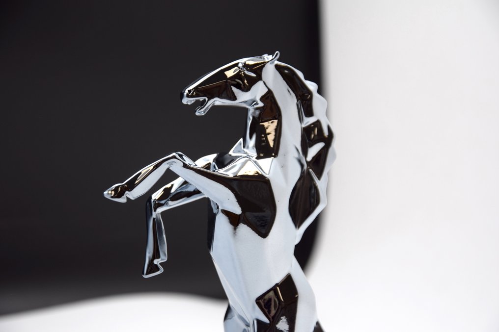 Richard Orlinski (1966) - Horse Spirit (Pearl Grey Edition) #3.2