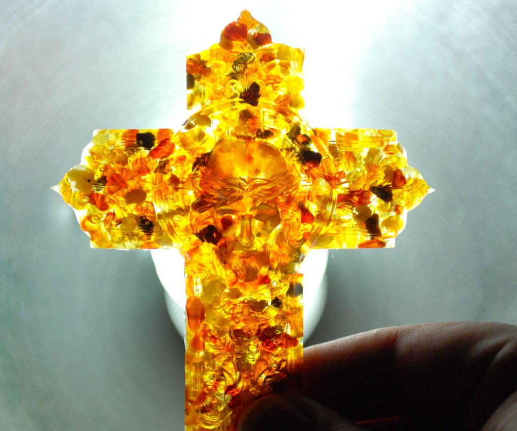 牆面裝飾 - Pressed Amber - 波罗的海琥珀 - 立陶宛 - 耶稣在十字架上的救赎 #1.0