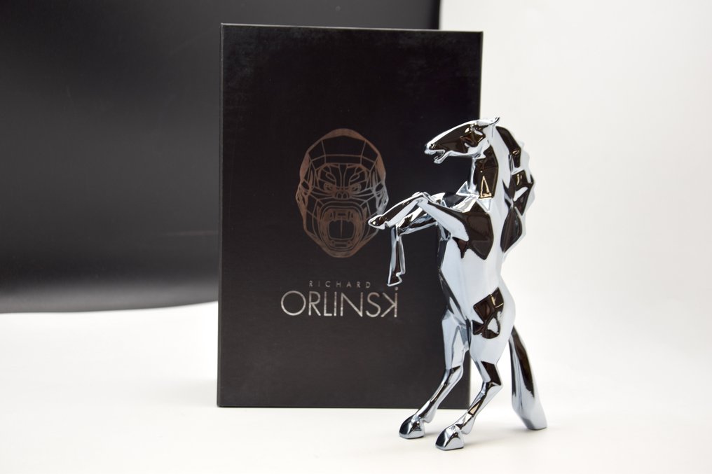 Richard Orlinski (1966) - Horse Spirit (Pearl Grey Edition) #1.0