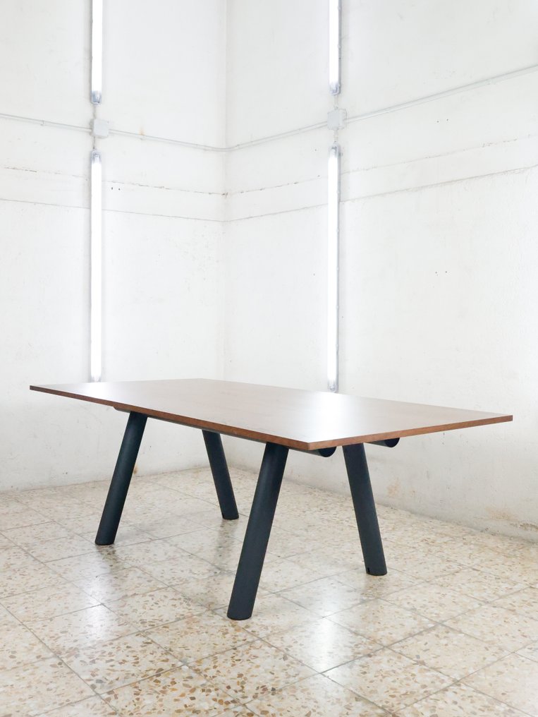 Hay - Stefan Diez - Mesa - Boa Table - Alumínio, Nogueira - 220x110cm #1.0