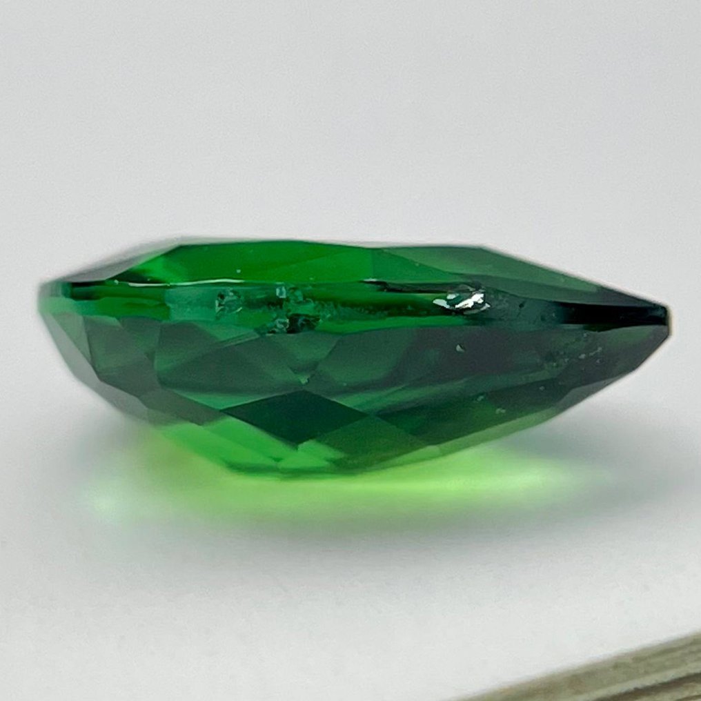 1 pcs  绿色 电气石  - 1.35 ct - 国际有色宝石协会（ICA GemLab） - 铬色碧玺 #2.1
