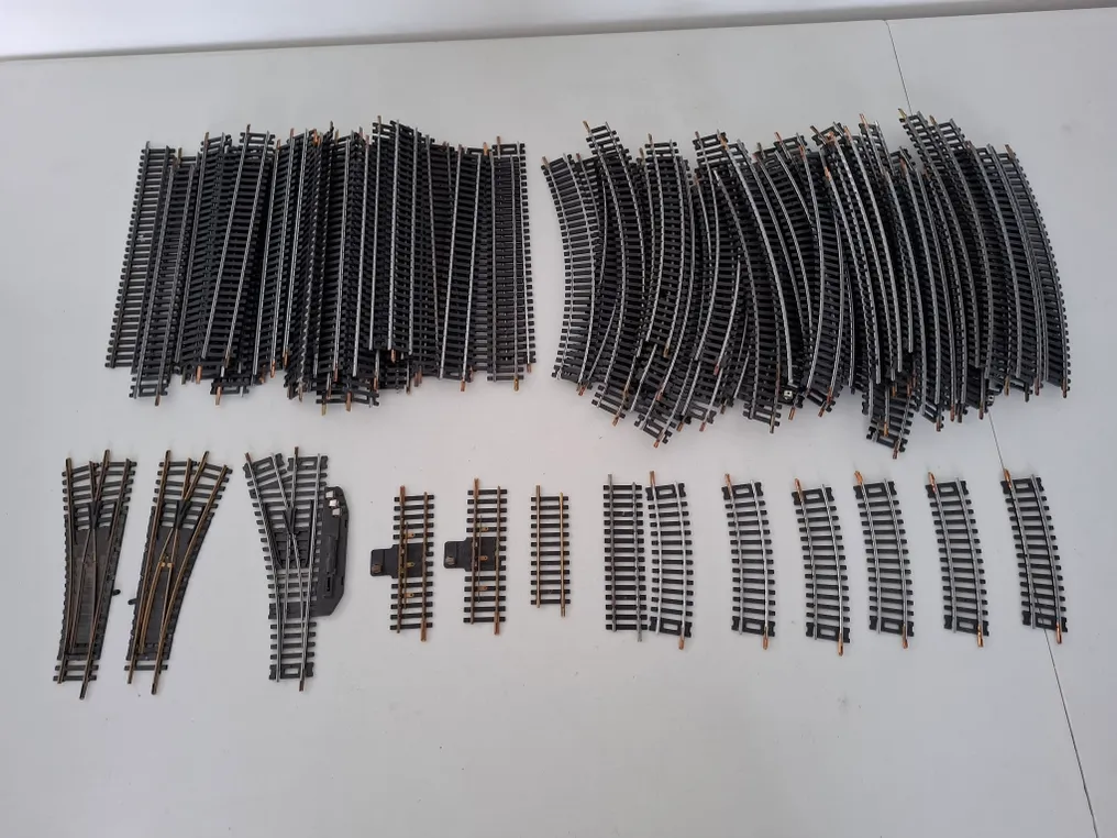 Lima H0 - Model train tracks (100) - 100-piece package of rails and switches #2.1