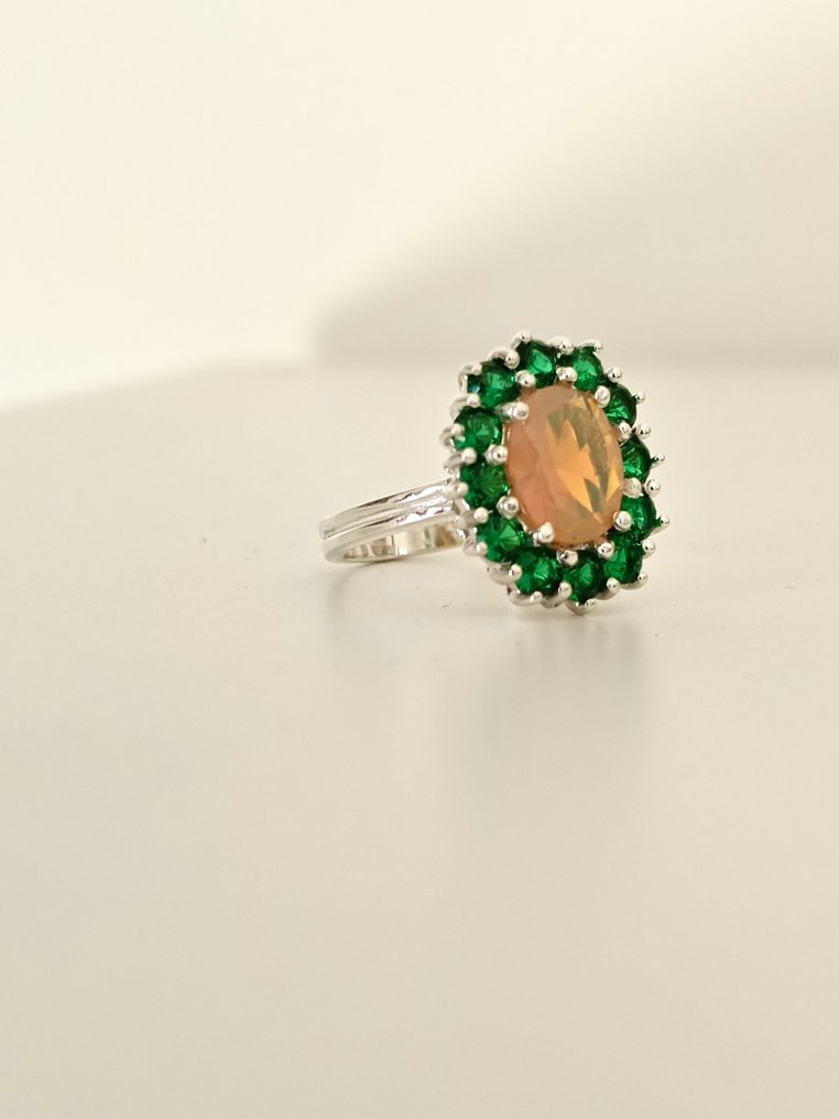 Sem preço de reserva - Anel Prata Opala - Esmeralda #3.2